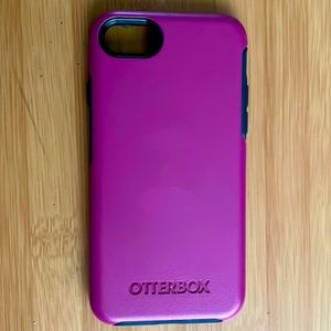 iPhone 7 otterbox symmetry case